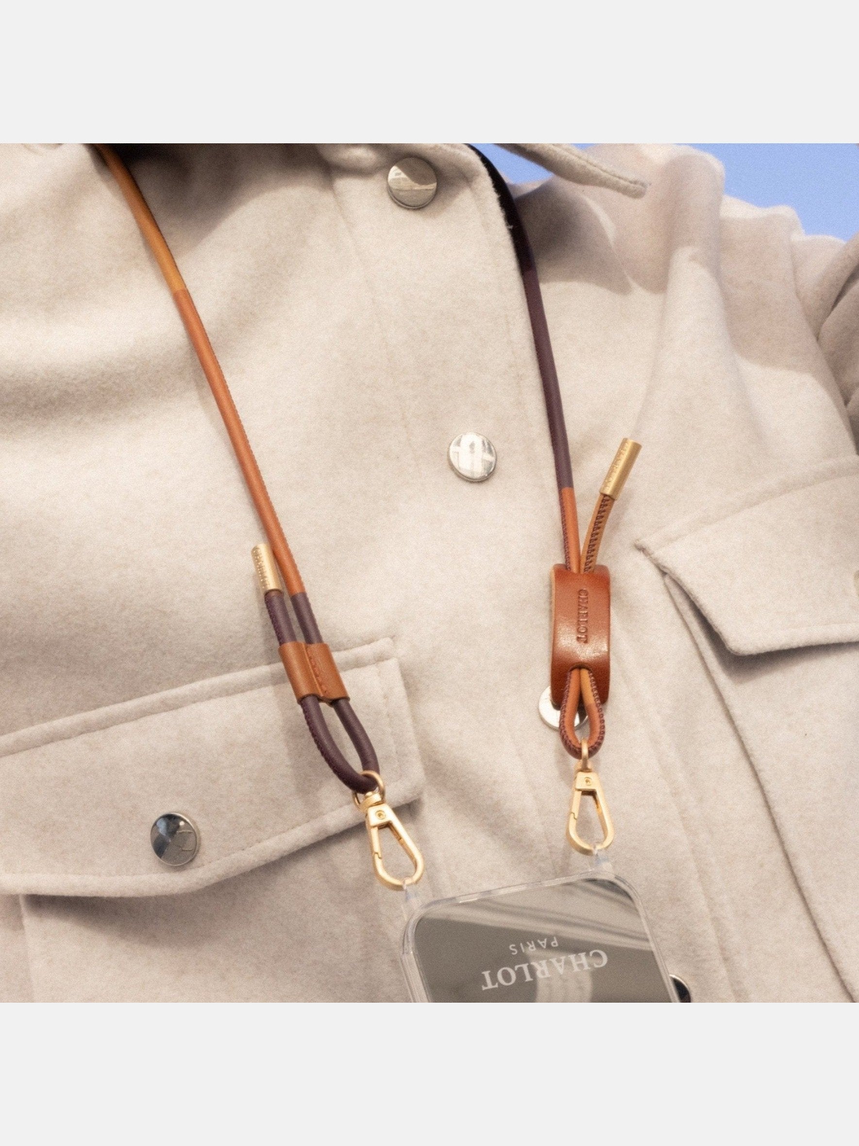 Coque Noir + Noga Cuir Cognac