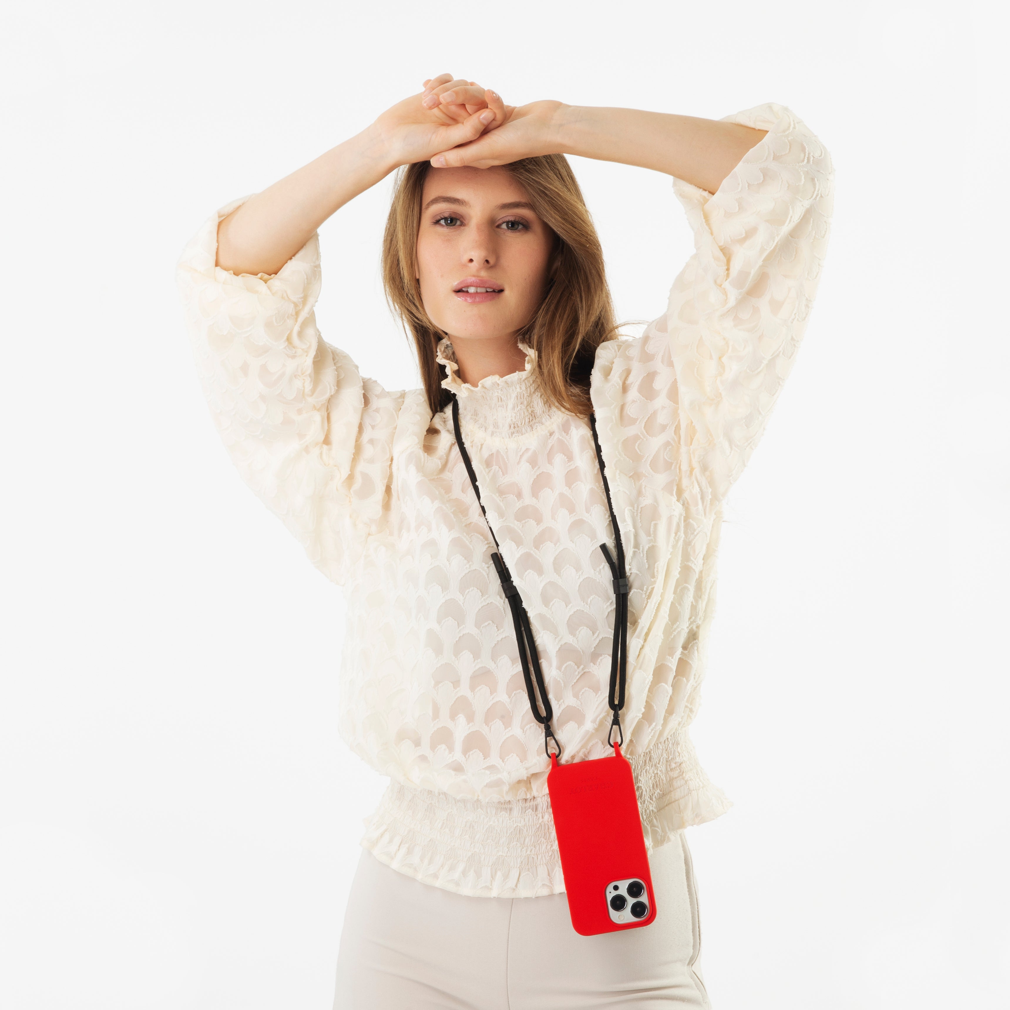 Coque Red + Cordon Noir