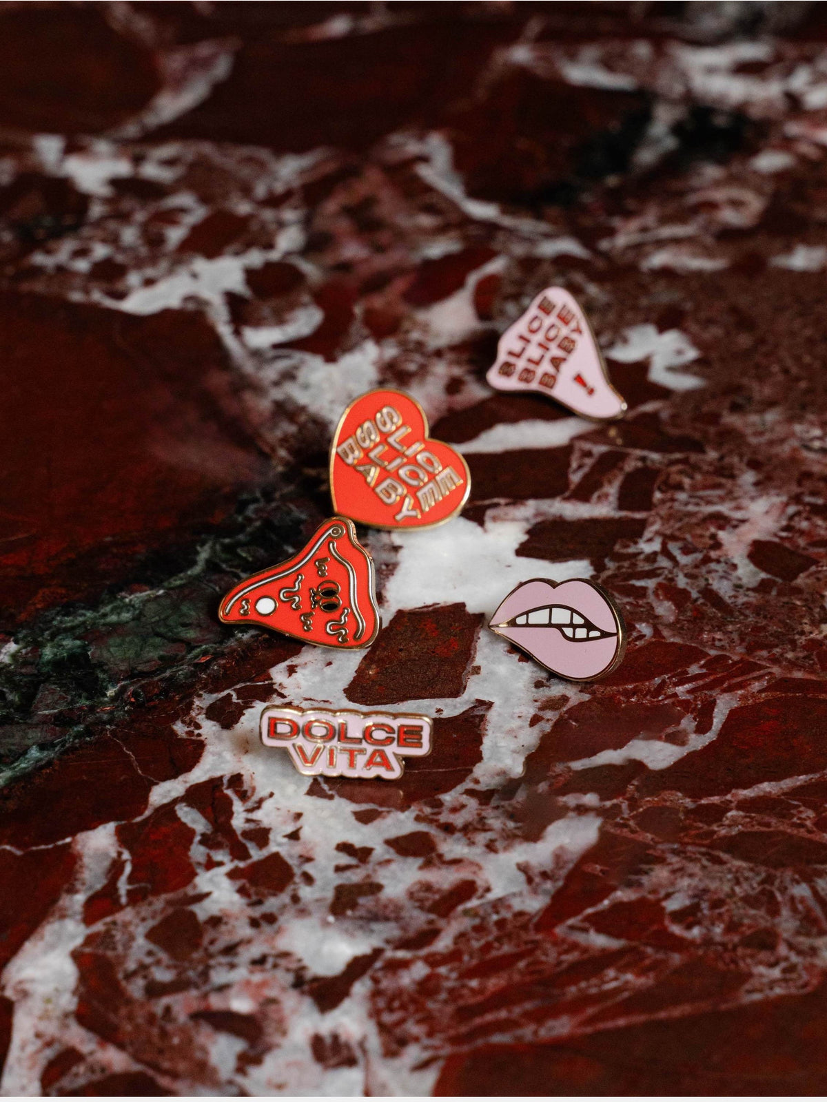 Set of 5 Gruppomimo x CHARLOT pins