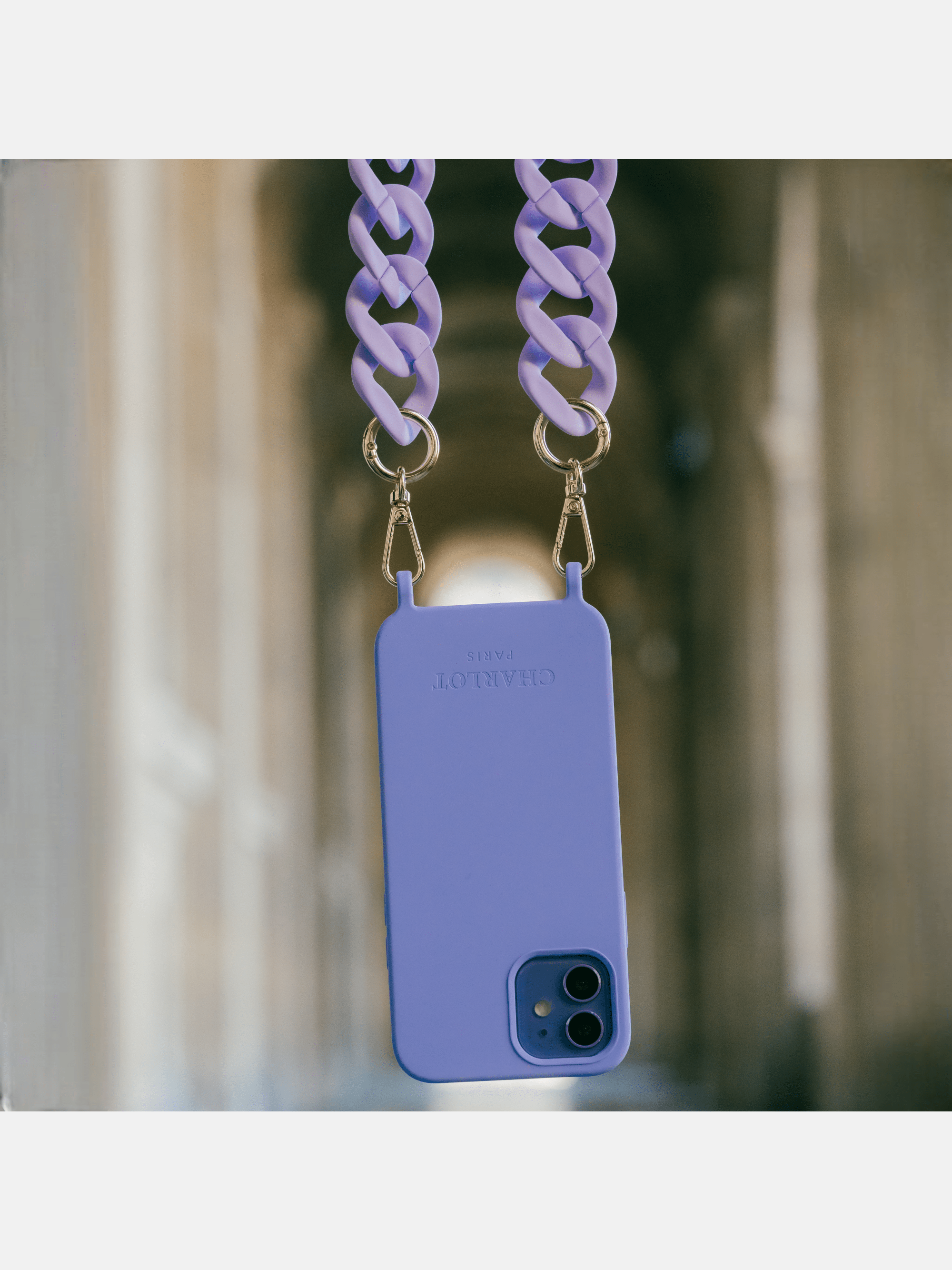 Custodia in silicone lavanda + catena fine Ella