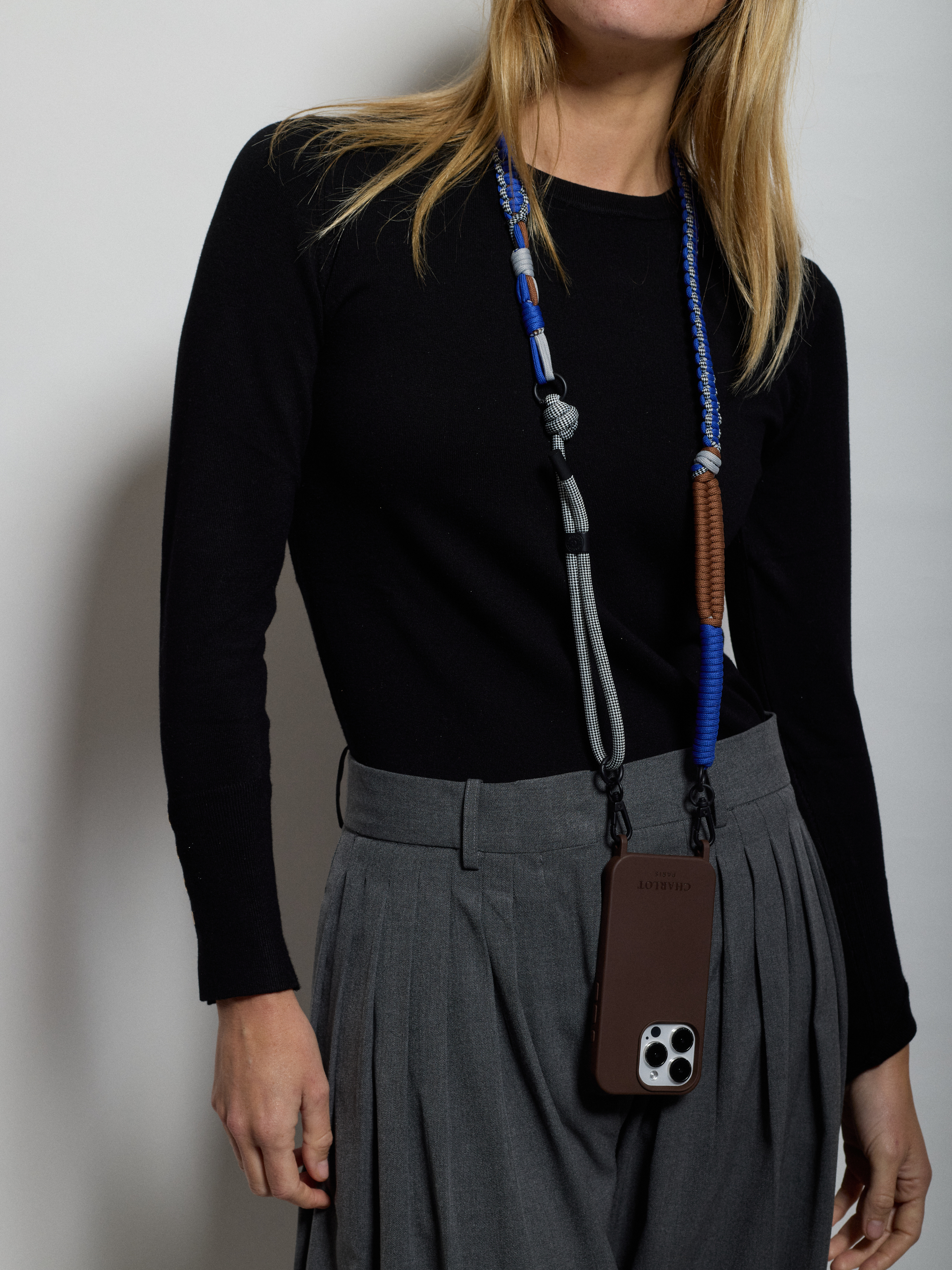 Tracolla in guscio di cioccolato + intreccio Vichy