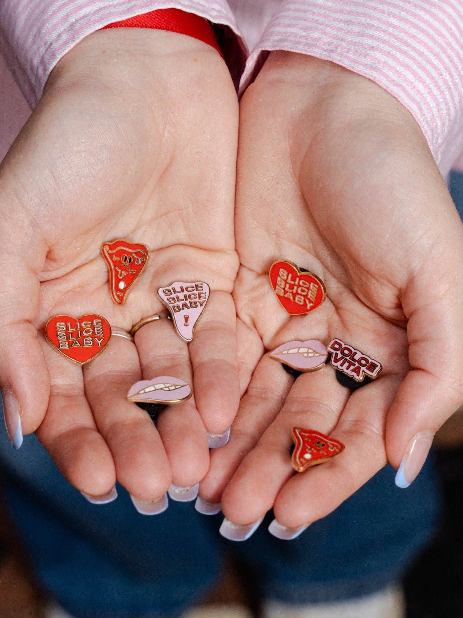 Set 5 Pin's Gruppomimo x CHARLOT