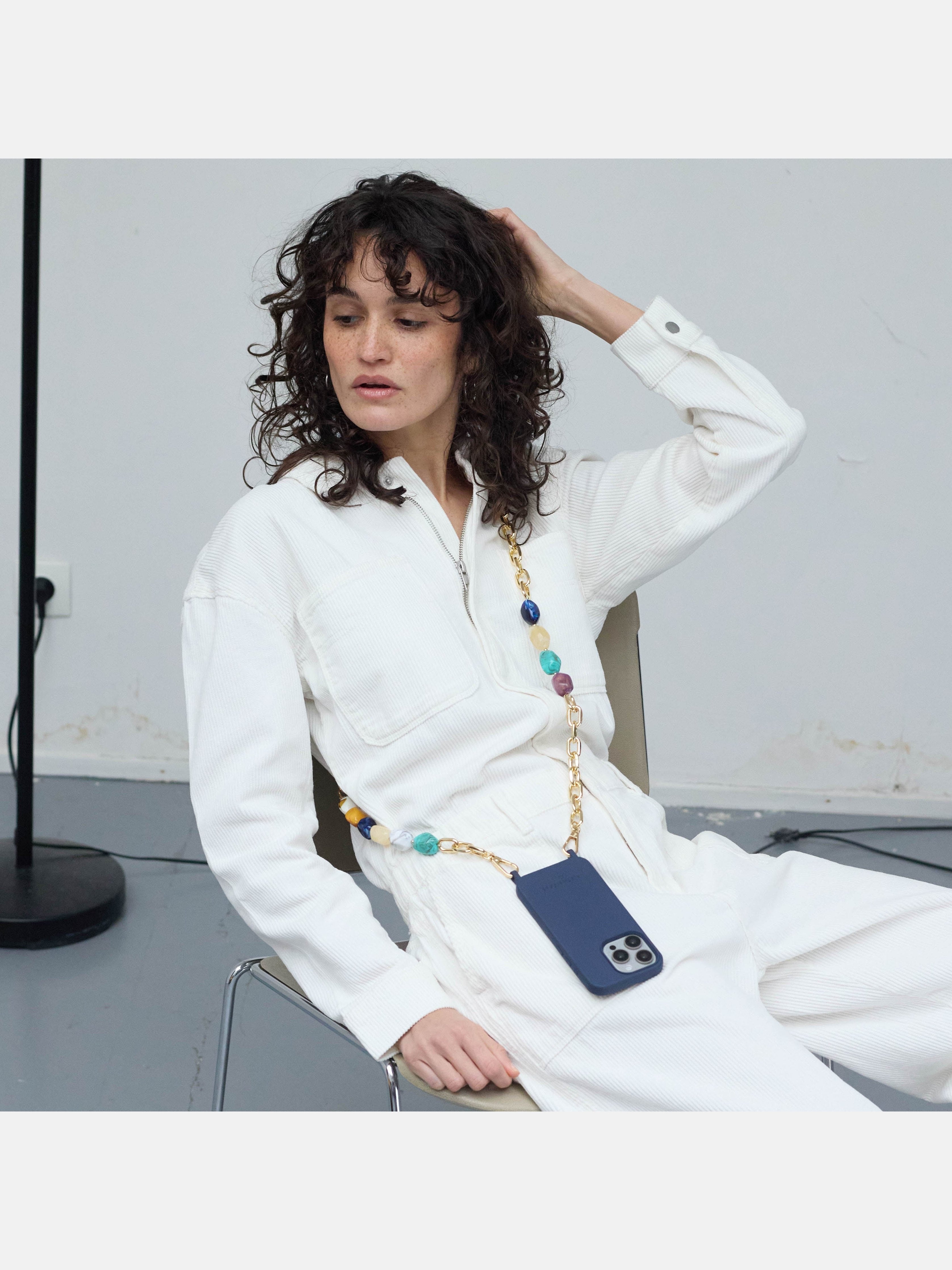 Coque Navy Blue + Chaîne Ava Océan