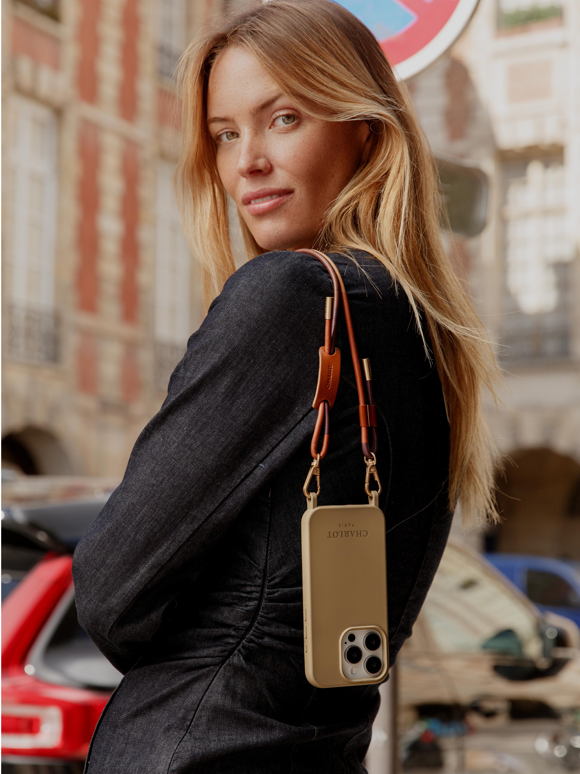 Coque Taupe + Noga Cuir Cognac