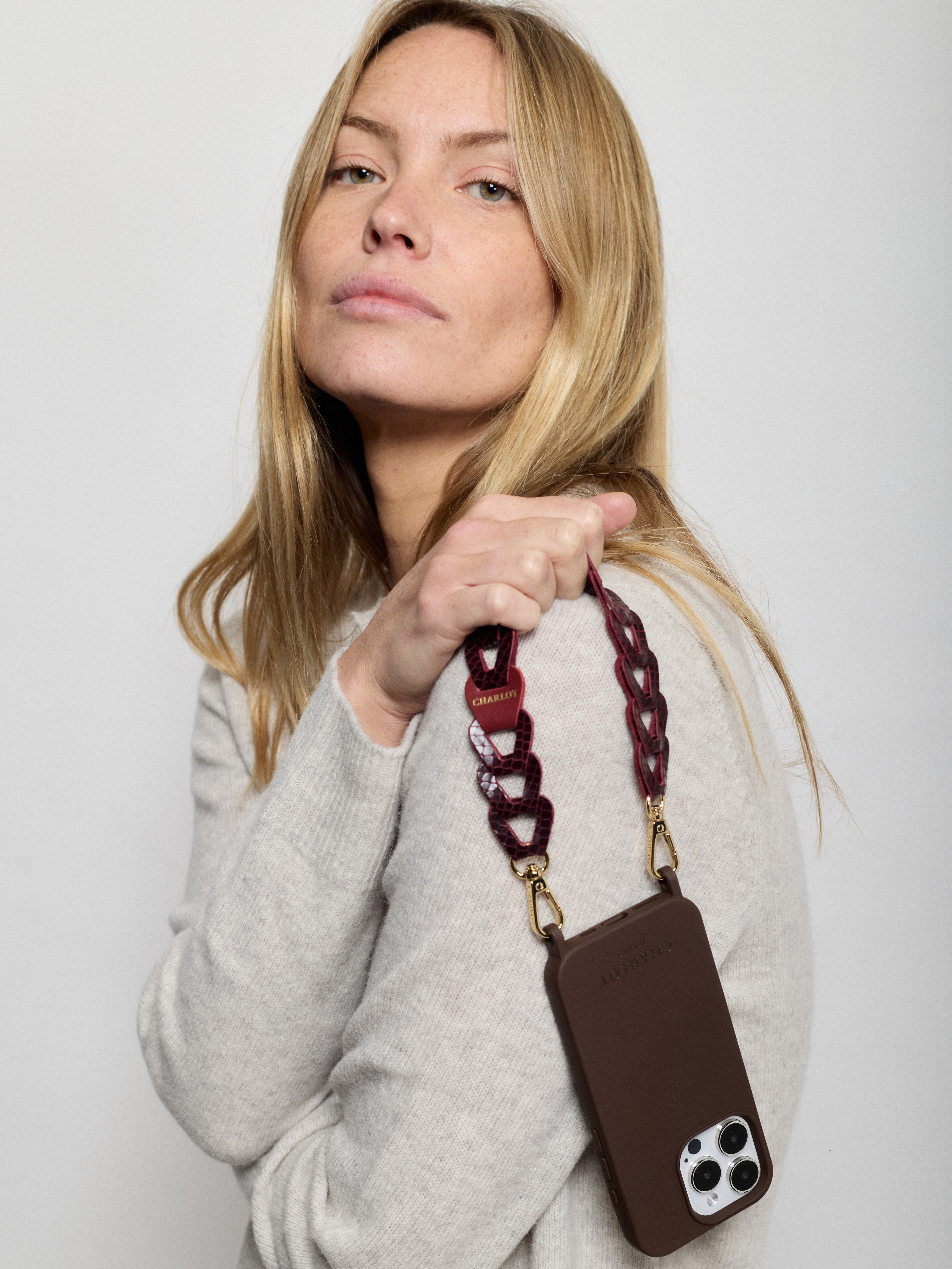 Mel Court Cuir Reptile Bordeaux